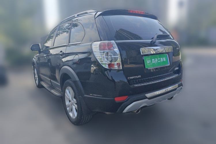 Used Chevrolet Captiva 2014 2.4L 4x4 Flagship Edition 7 Seats Rear Left 45 Deg