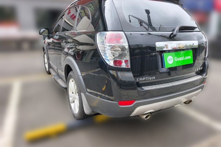 Used Chevrolet Captiva 2014 2.4L 4x4 Flagship Edition 7 Seats Rear Left 45 Deg
