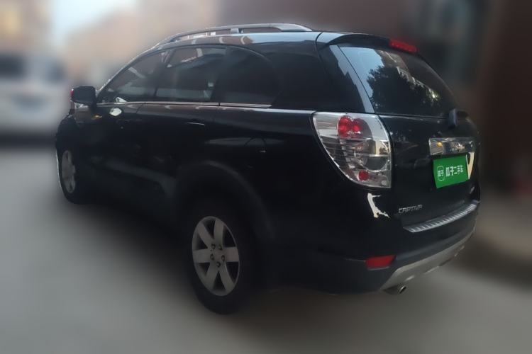 Used Chevrolet Captiva 2014 2.4L 4x4 Luxury Edition 5 Seats Rear Left 45 Deg