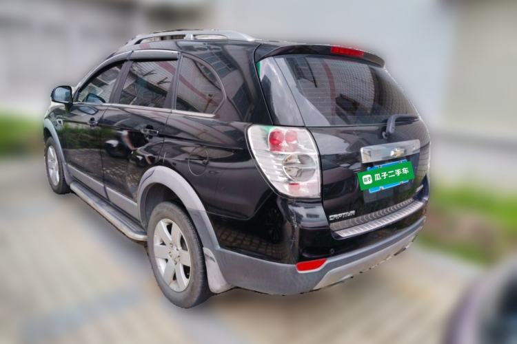 Used Chevrolet Captiva 2014 2.4L Two-Wheel Drive Urban Version 7 Seats Rear Left 45 Deg
