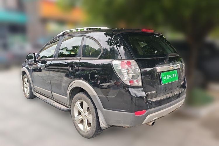 Used Chevrolet Captiva 2014 2.4L 4x4 Flagship Edition 7 Seats Rear Left 45 Deg