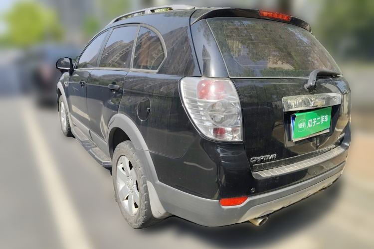 Used Chevrolet Captiva 2014 2.4L Two-Wheel Drive Urban Version 7 Seats Rear Left 45 Deg