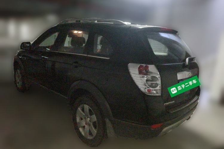 Used Chevrolet Captiva 2014 2.4L Two-Wheel Drive Urban Version 7 Seats Rear Left 45 Deg