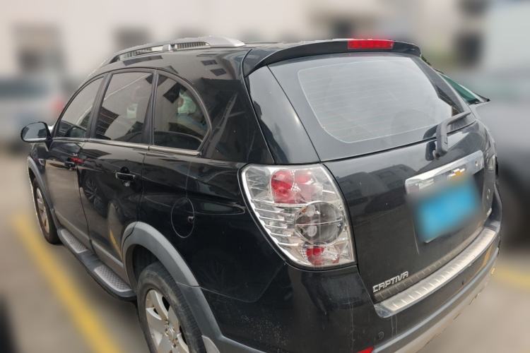 Used Chevrolet Captiva 2014 2.4L Two-Wheel Drive Urban Version 7 Seats Rear Left 45 Deg