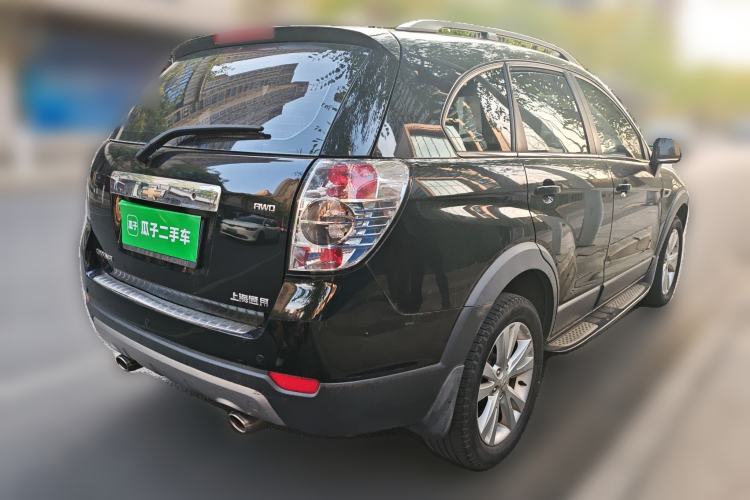 Used Chevrolet Captiva 2014 2.4L 4x4 Flagship Edition 7 Seats Rear Right 45 Deg