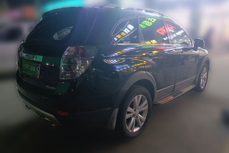 Used Chevrolet Captiva 2014 2.4L 4x4 Flagship Edition 7 Seats Rear Right 45 Deg