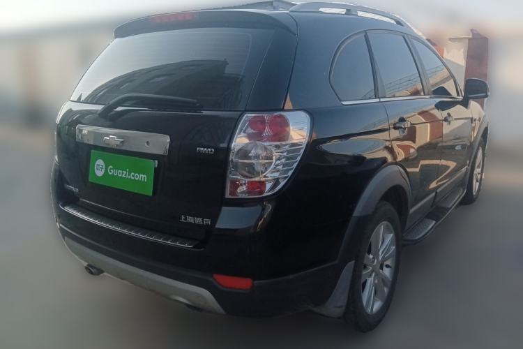 Used Chevrolet Captiva 2014 2.4L 4x4 Flagship Edition 7 Seats Rear Right 45 Deg