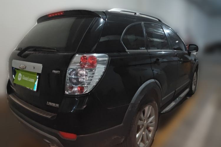 Used Chevrolet Captiva 2014 2.4L 4x4 Flagship Edition 7 Seats Rear Right 45 Deg