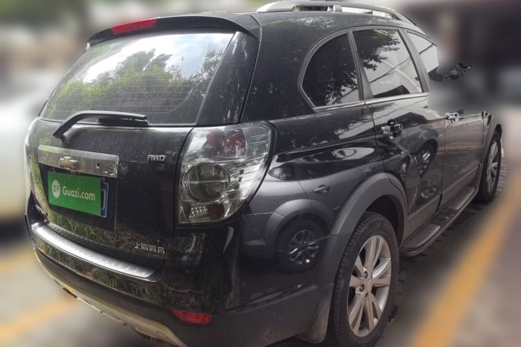 Used Chevrolet Captiva 2014 2.4L 4x4 Flagship Edition 7 Seats Rear Right 45 Deg