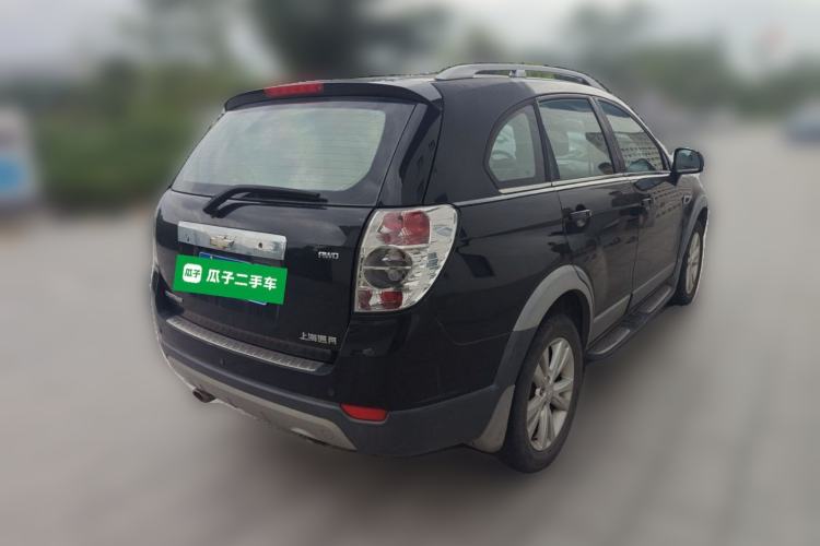 Used Chevrolet Captiva 2014 2.4L 4x4 Flagship Edition 7 Seats Rear Right 45 Deg