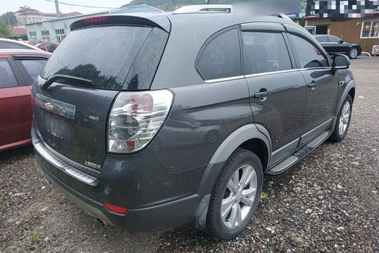 Used Chevrolet Captiva 2014 2.4L 4x4 Flagship Edition 7 Seats Rear Right 45 Deg