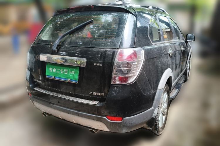 Used Chevrolet Captiva 2014 2.4L 4x4 Flagship Edition 7 Seats Rear Right 45 Deg