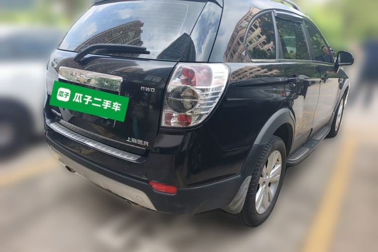 Used Chevrolet Captiva 2014 2.4L 4x4 Flagship Edition 7 Seats Rear Right 45 Deg