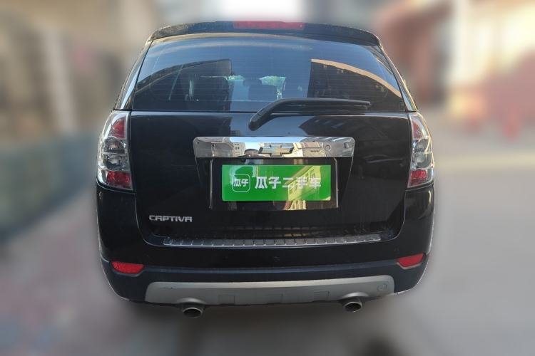 Used Chevrolet Captiva 2014 2.4L Two-Wheel Drive Urban Version 7 Seats Rear