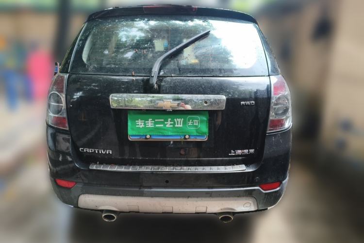 Used Chevrolet Captiva 2014 2.4L 4x4 Flagship Edition 7 Seats Rear