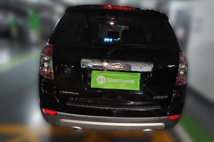 Used Chevrolet Captiva 2014 2.4L Two-Wheel Drive Urban Version 7 Seats Rear