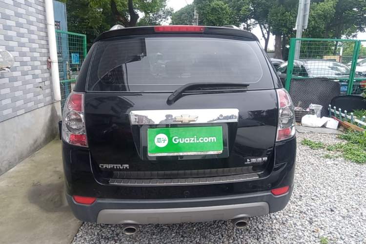 Used Chevrolet Captiva 2014 2.4L Two-Wheel Drive Urban Version 7 Seats Rear