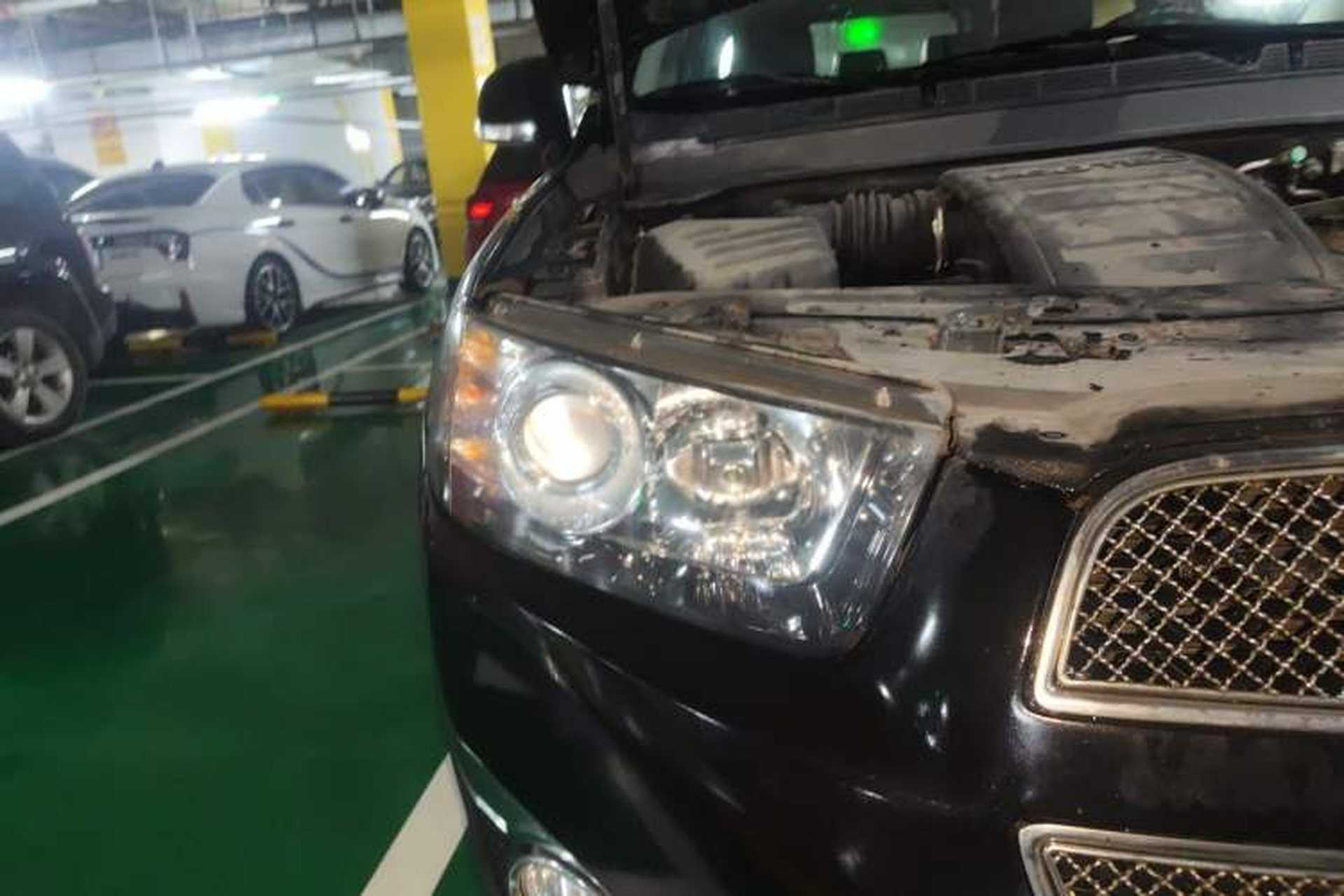 Used Chevrolet Captiva 2014 2.4L Two-Wheel Drive City Edition 5 Seats Right Front Headlight