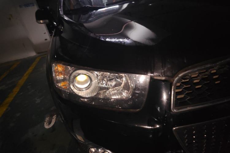 Used Chevrolet Captiva 2014 2.4L Two-Wheel Drive City Edition 5 Seats Right Front Headlight