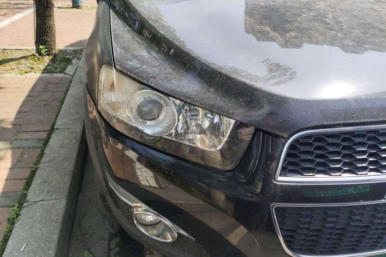 Used Chevrolet Captiva 2014 2.4L Two-Wheel Drive Urban Version 7 Seats Right Front Headlight
