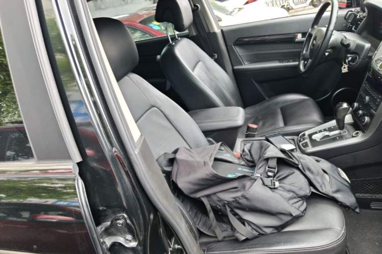 Used Chevrolet Captiva 2014 2.4L 4x4 Flagship Edition 7 Seats Right Front Seat