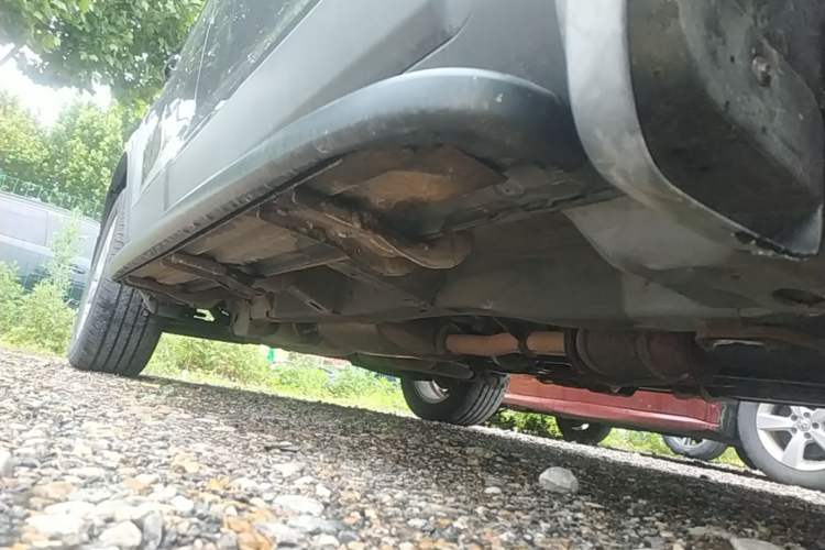 Used Chevrolet Captiva 2014 2.4L 4x4 Flagship Edition 7 Seats Right Side Sill