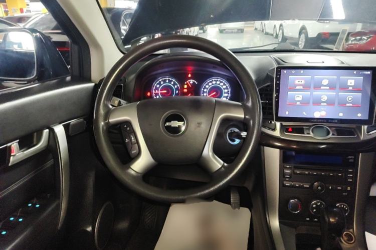 Used Chevrolet Captiva 2014 2.4L Two-Wheel Drive Urban Version 7 Seats Steering Wheel