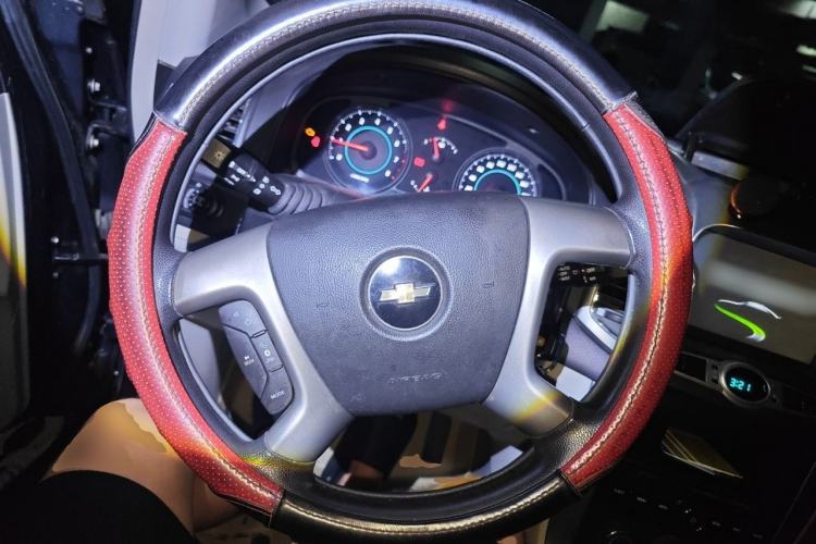 Used Chevrolet Captiva 2014 2.4L Two-Wheel Drive City Edition 5 Seats Steering Wheel