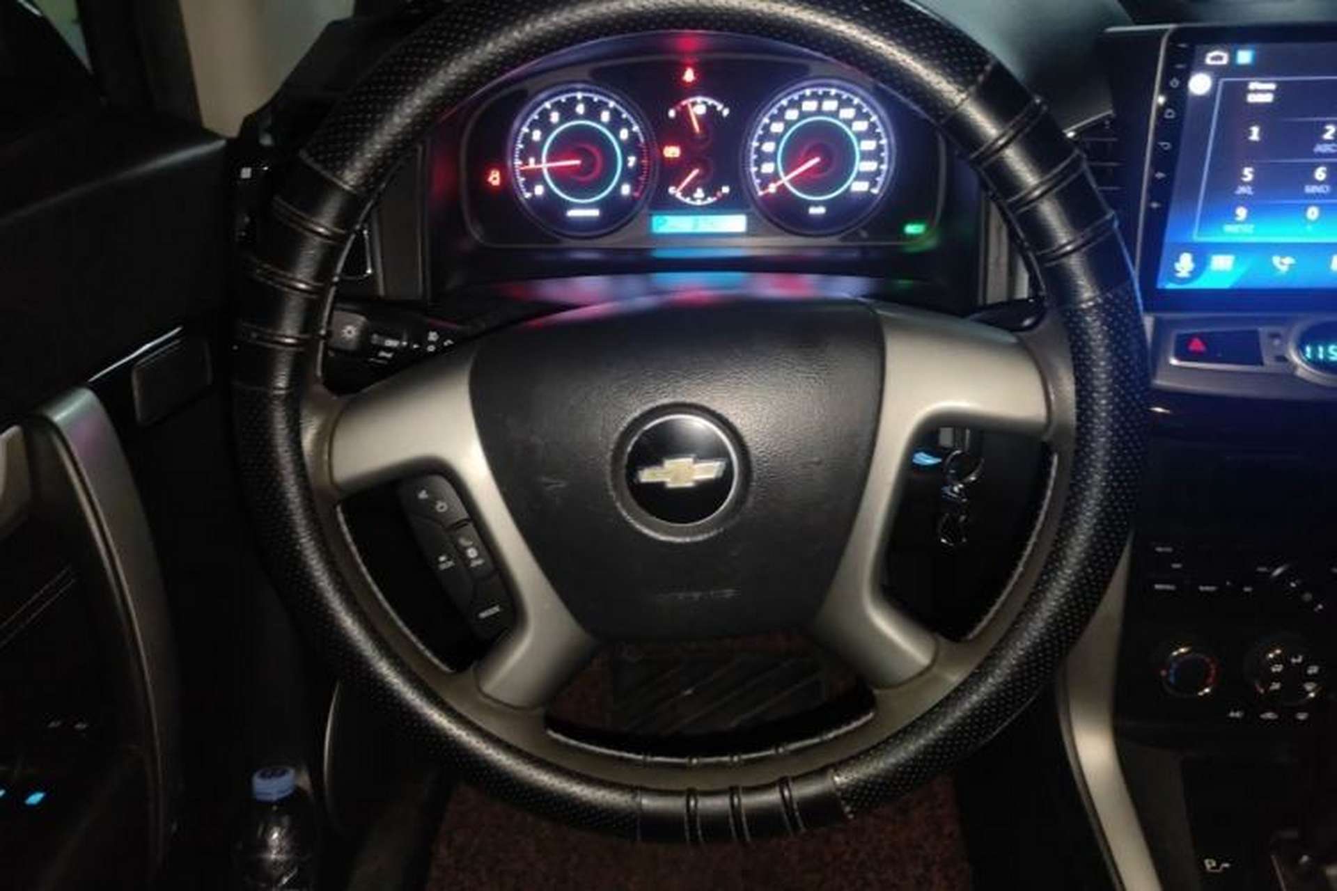 Used Chevrolet Captiva 2014 2.4L Two-Wheel Drive Urban Version 7 Seats Steering Wheel