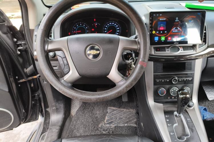 Used Chevrolet Captiva 2014 2.4L Two-Wheel Drive Urban Version 7 Seats Steering Wheel