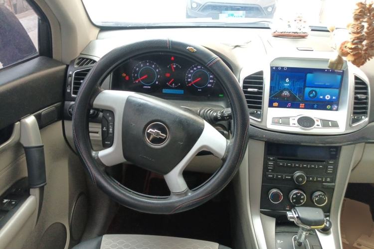 Used Chevrolet Captiva 2014 2.4L Two-Wheel Drive City Edition 5 Seats Steering Wheel