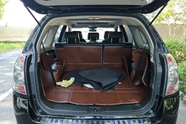 Used Chevrolet Captiva 2014 2.4L 4x4 Flagship Edition 7 Seats Trunk