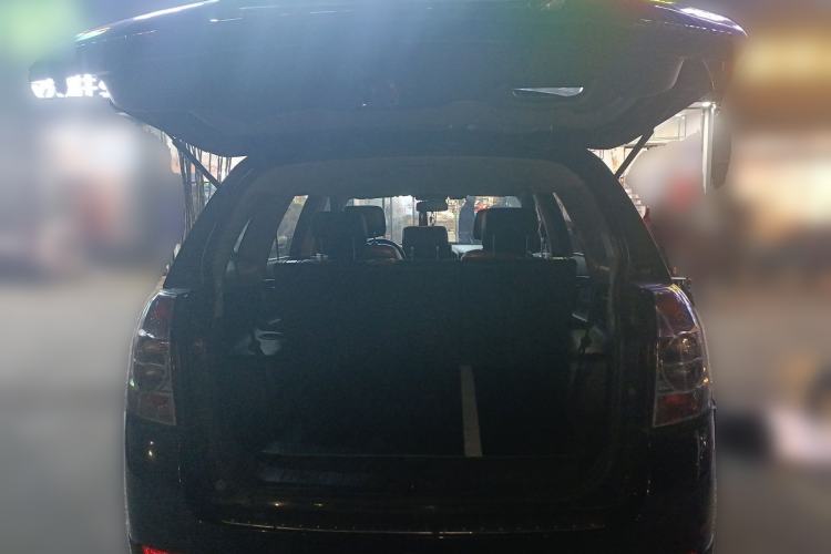Used Chevrolet Captiva 2014 2.4L 4x4 Flagship Edition 7 Seats Trunk