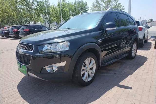 Used Chevrolet Captiva 2014 2.4L 4x4 Flagship Edition 7 Seats