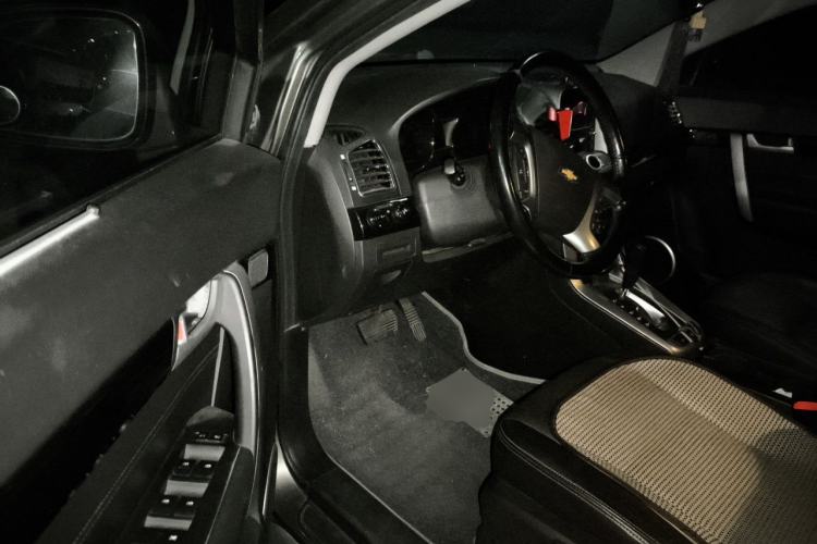 Used Chevrolet Captiva 2014 2.4L 4x4 Flagship Edition 7 Seats Driver Seat