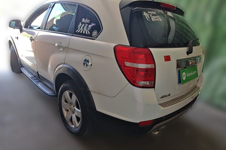 Used Chevrolet Captiva 2014 2.4L Two-Wheel Drive Urban Version 7 Seats Rear Left 45 Deg