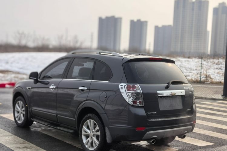 Used Chevrolet Captiva 2014 2.4L 4x4 Flagship Edition 7 Seats Exterior 7