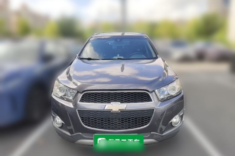 Used Chevrolet Captiva 2014 2.4L 4x4 Flagship Edition 7 Seats Front