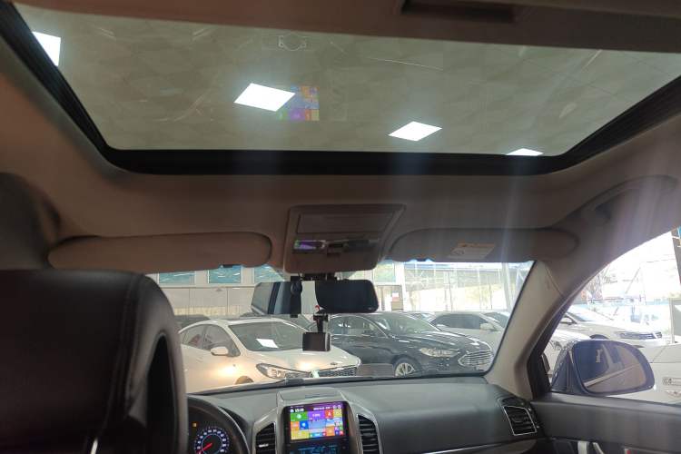 Used Chevrolet Captiva 2014 2.4L 4x4 Flagship Edition 7 Seats Headliner