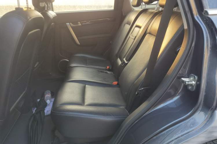 Used Chevrolet Captiva 2014 2.4L 4x4 Flagship Edition 7 Seats Left Rear Seat