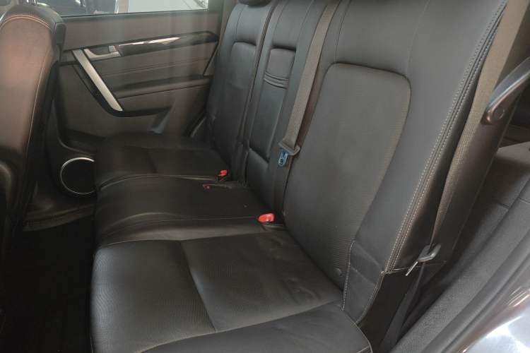 Used Chevrolet Captiva 2014 2.4L 4x4 Flagship Edition 7 Seats Left Rear Seat