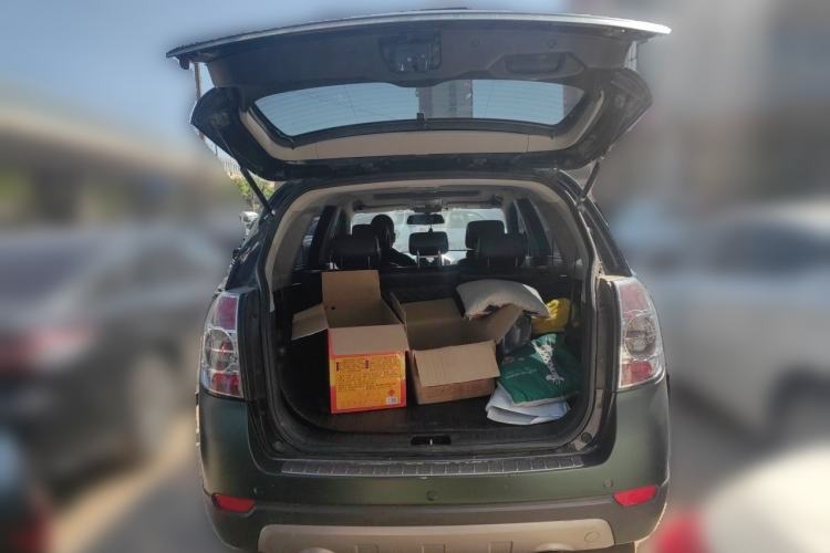 Used Chevrolet Captiva 2014 2.4L 4x4 Flagship Edition 7 Seats Trunk