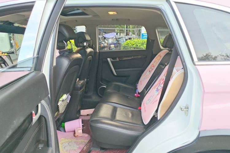 Used Chevrolet Captiva 2014 2.4L 4x4 Flagship Edition 7 Seats Left Rear Seat