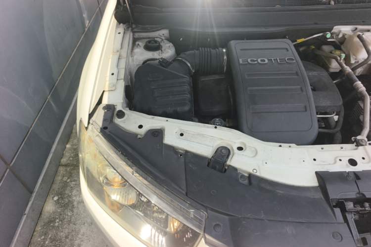 Used Chevrolet Captiva 2014 2.4L 4x4 Flagship Edition 7 Seats Engine Bay Right
