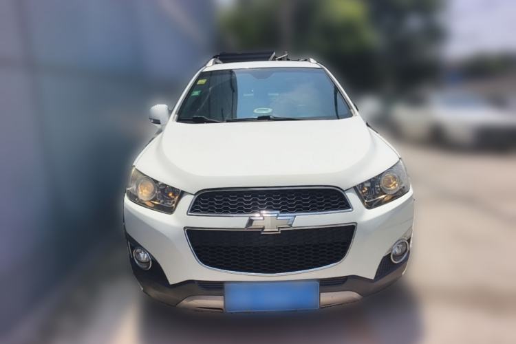 Used Chevrolet Captiva 2014 2.4L 4x4 Flagship Edition 7 Seats Front