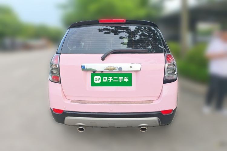 Used Chevrolet Captiva 2014 2.4L 4x4 Flagship Edition 7 Seats Rear
