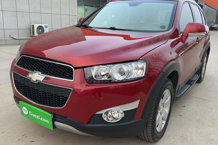 Used Chevrolet Captiva 2014 2.4L 4x4 Luxury Edition 5 Seats Exterior 8