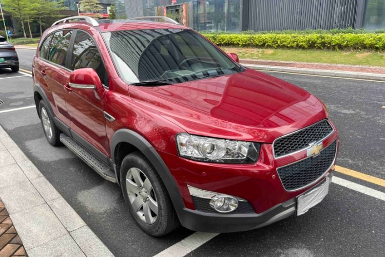 Used Chevrolet Captiva 2014 2.4L Two-Wheel Drive Urban Version 7 Seats Exterior 9