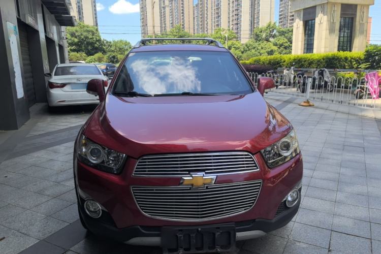 Used Chevrolet Captiva 2014 2.4L Two-Wheel Drive Urban Version 7 Seats Front