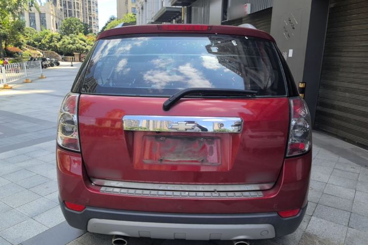 Used Chevrolet Captiva 2014 2.4L Two-Wheel Drive Urban Version 7 Seats Rear